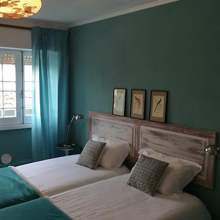 Marina Lounge Hostel