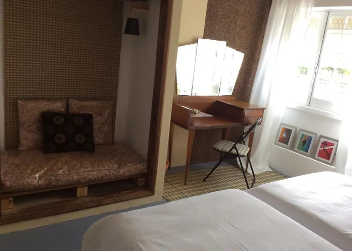 Marina Lounge Hostel