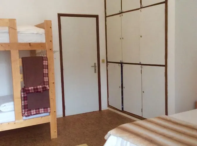 Hostel Marina Lounge Ponta Delgada (Sao Miguel)