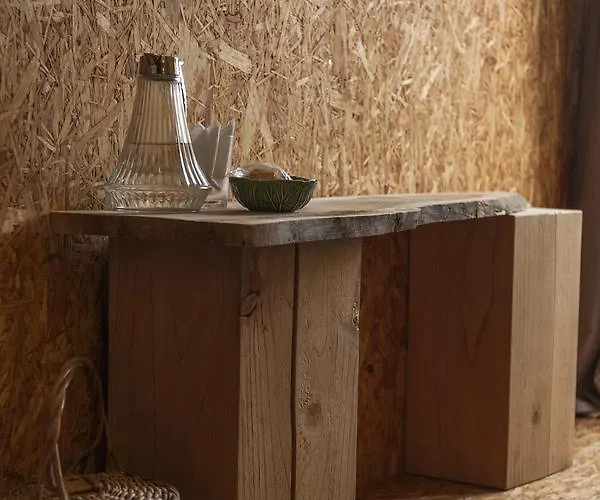 Marina Lounge Vandrerhjem *